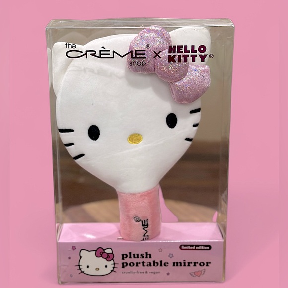 The Crème Shop x Hello Kitty Plush Portable Mirror - New - Picture 3 of 4
